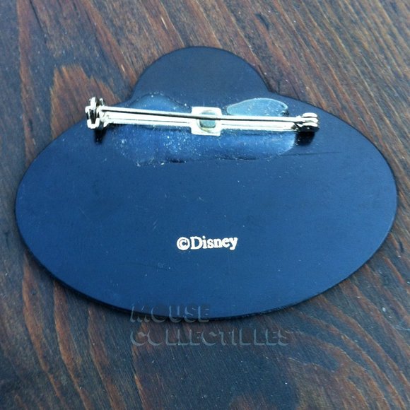 Disneyland Cast Member Name Badge Tag Main Street Electrical Parade Disney Parks - Picture 2 of 4